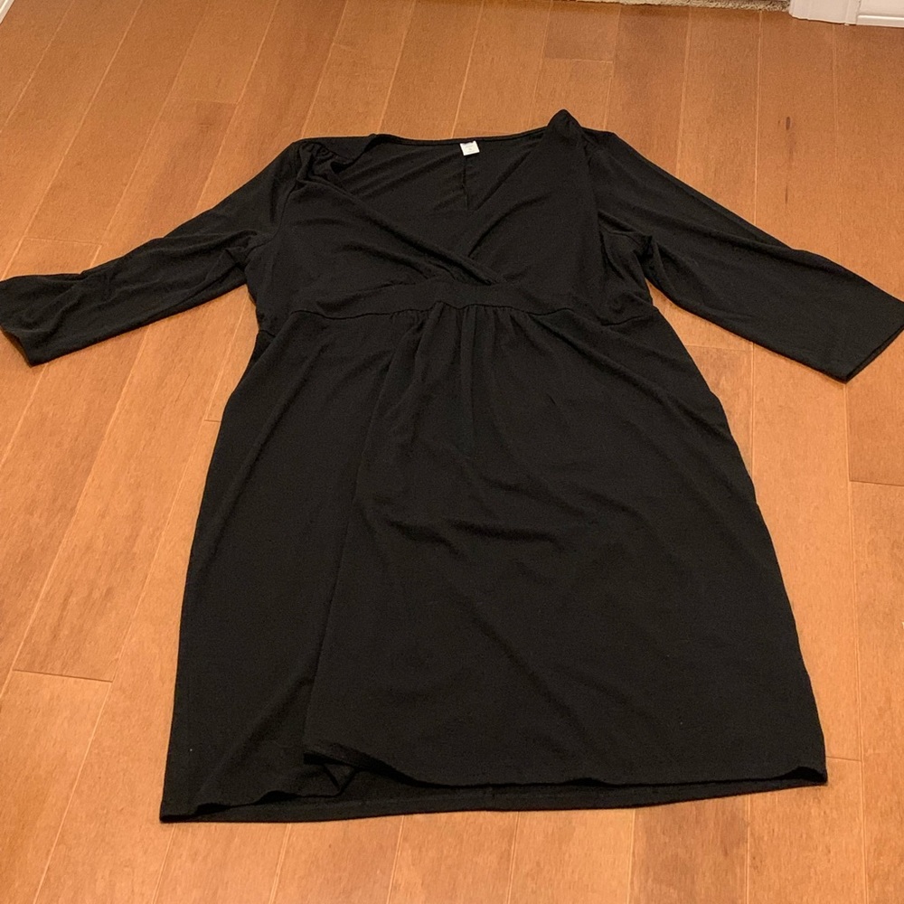 Old Navy Maternity Dress